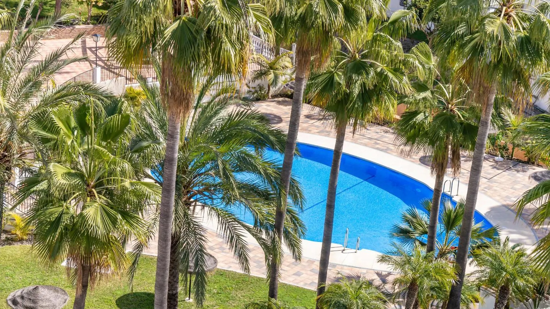 Casablanca 20 Oasis Properties Nerja