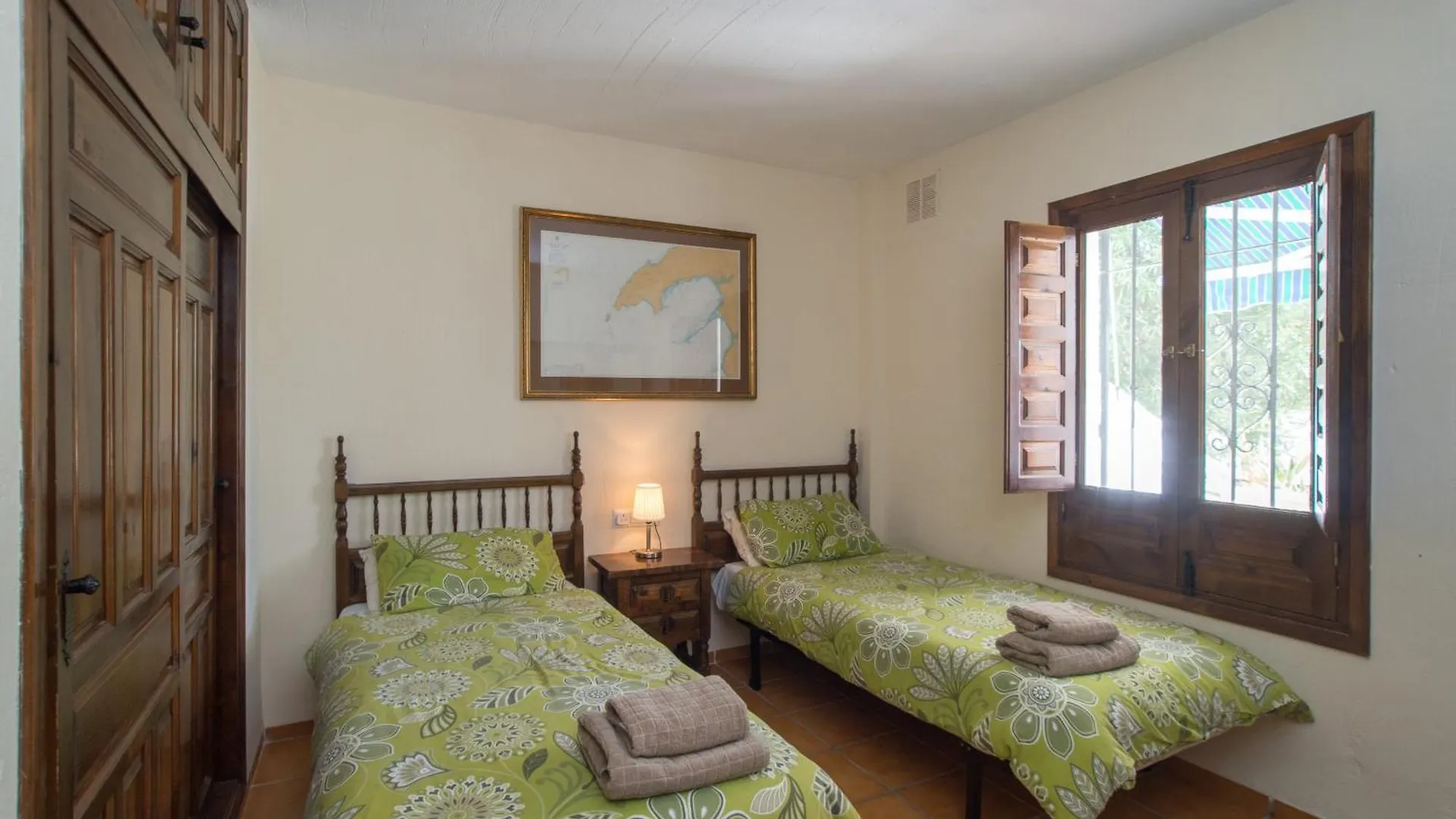 Casablanca 20 Oasis Properties Nerja