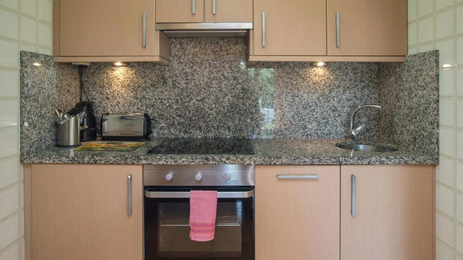 Casablanca 20 Oasis Properties Nerja Spain