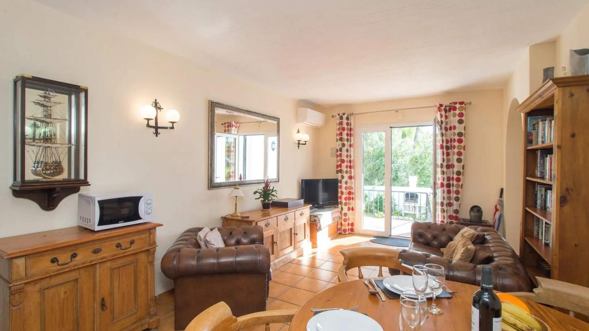Casablanca 20 Oasis Properties Nerja 0*,