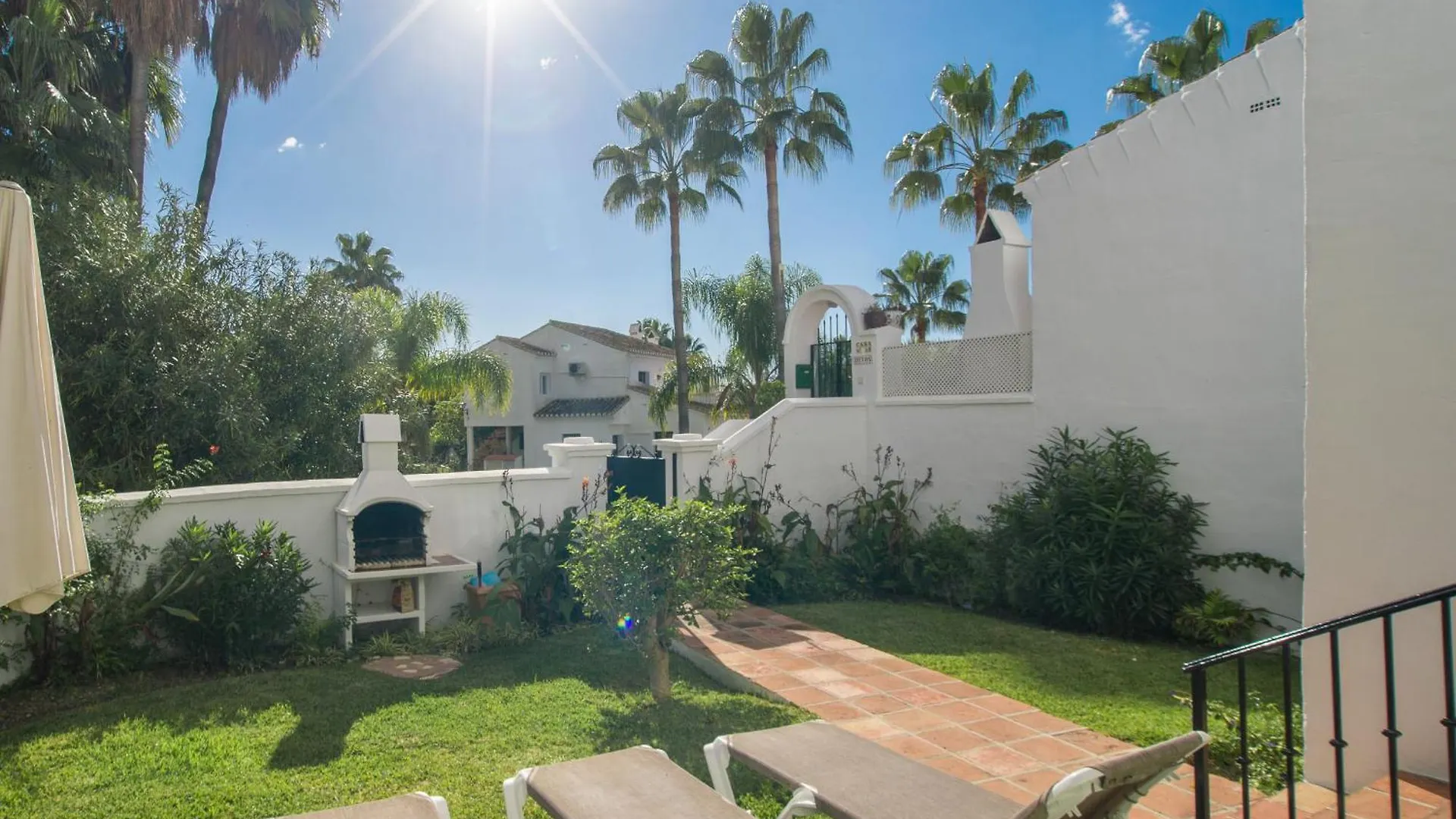 Casablanca 20 Oasis Properties Nerja Apartment