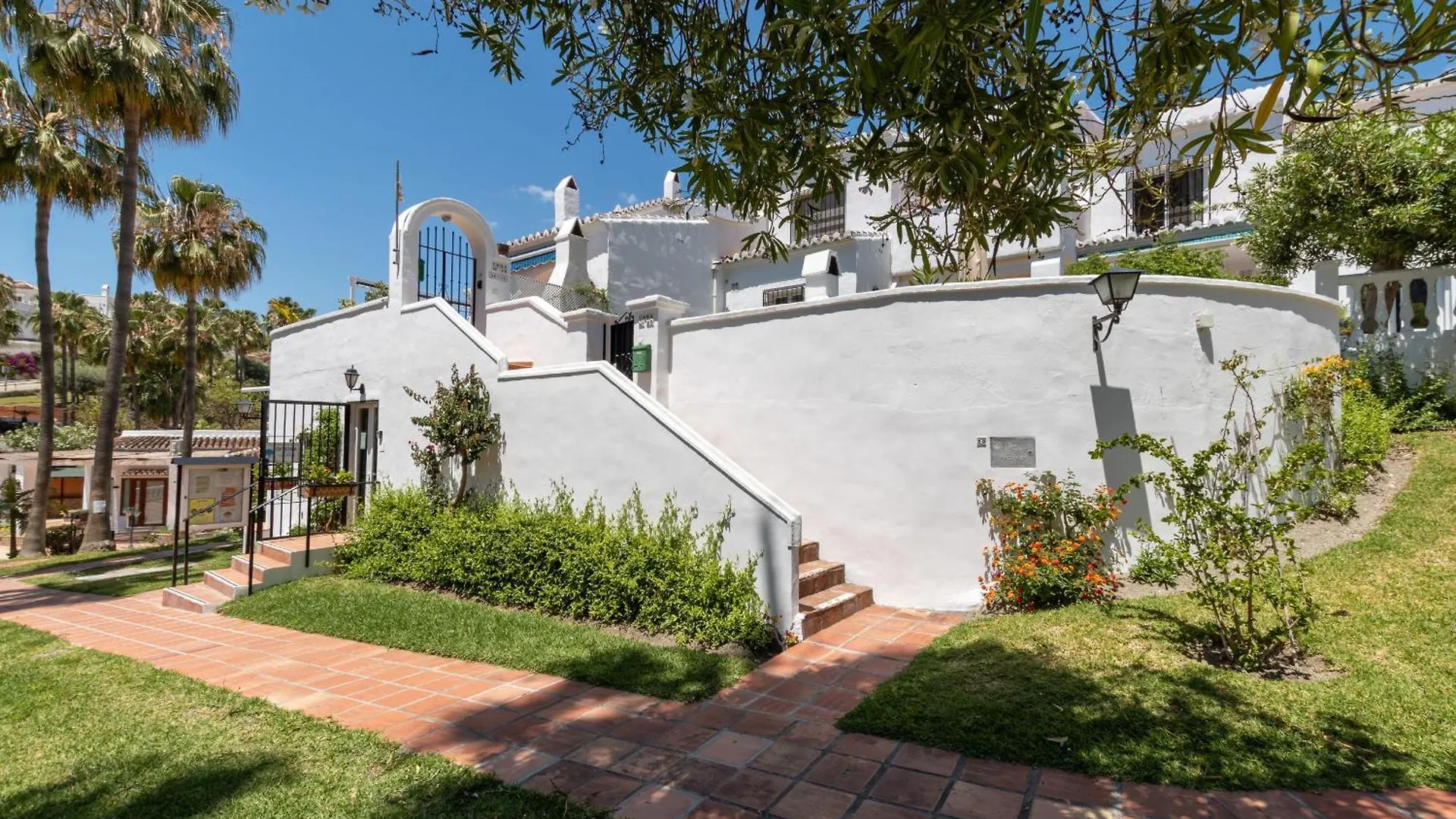 Casablanca 20 Oasis Properties Nerja 0*,  Spain