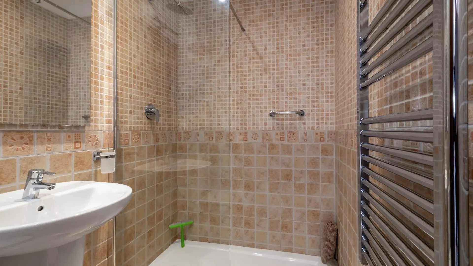 Casablanca 20 Oasis Properties Nerja Apartment