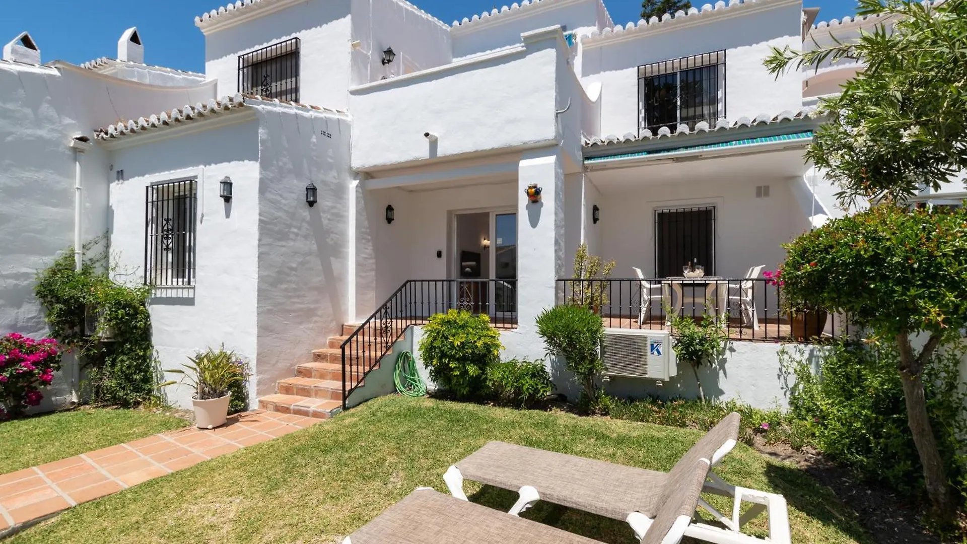 Casablanca 20 Oasis Properties Nerja Apartment