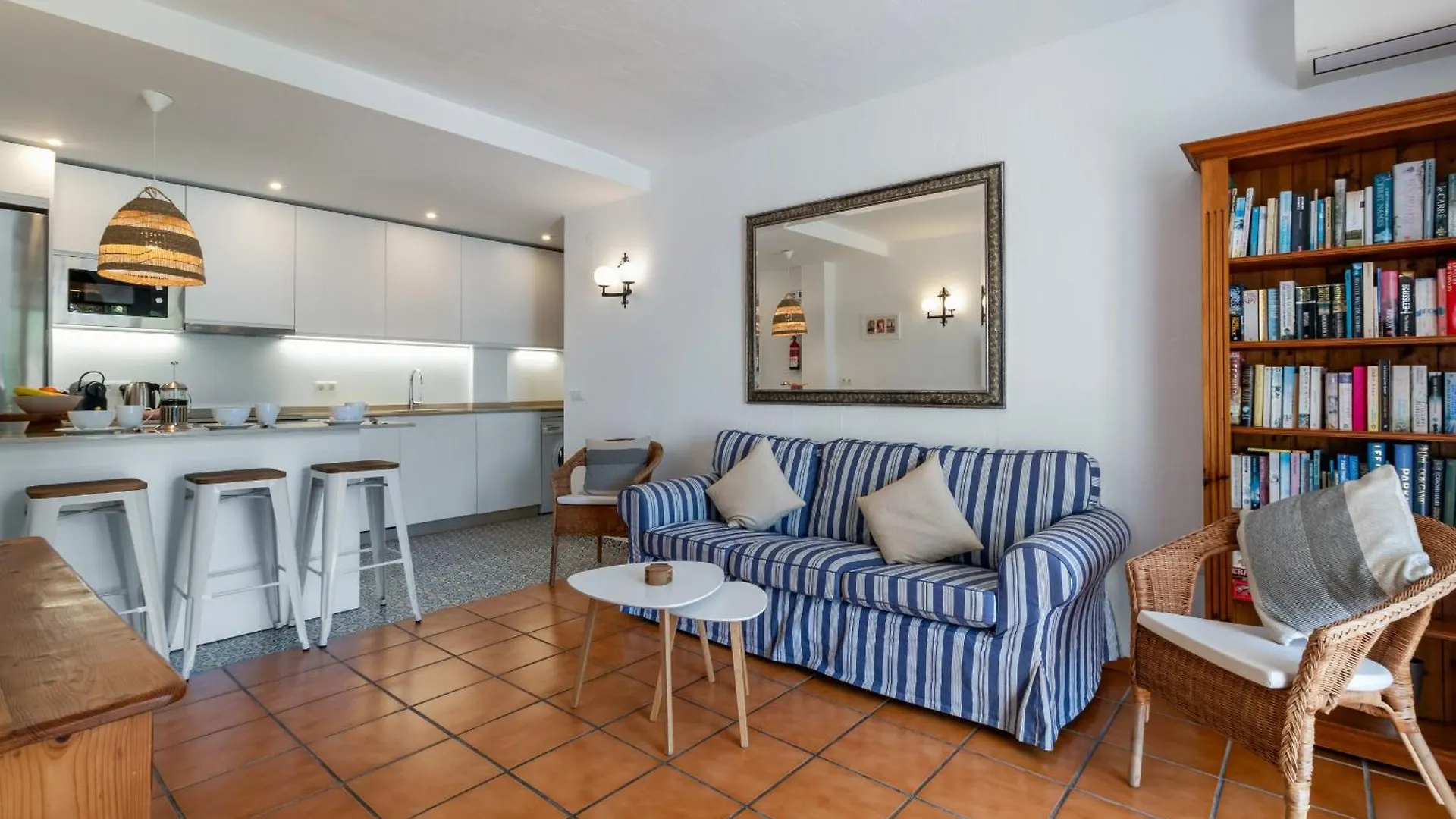 Casablanca 20 Oasis Properties Nerja Spain